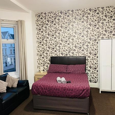 Aindale Hotel Blackpool Buitenkant foto